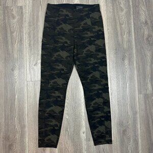 Liverpool‎ Camo Print Leggings Women’s Size 6 High Rise Stretch Pants